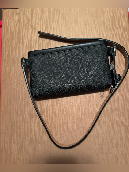 Handbags - Micheal Kors Black Signature belt Bag